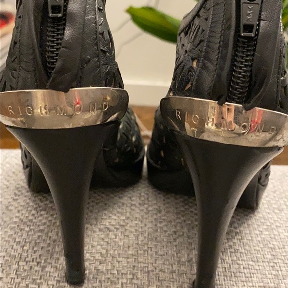 John Richmond Heels - Picture 4 of 6